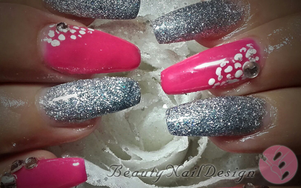 Beauty Nail Design | by Linda Visser