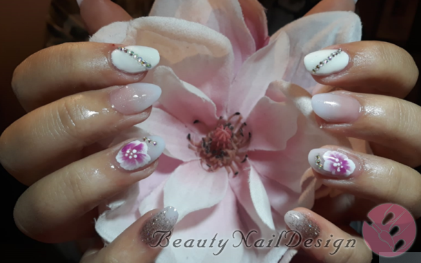 Beauty Nail Design | by Linda Visser